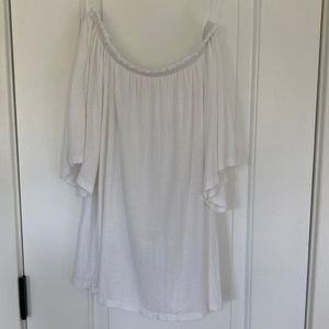 H&M off the shoulder white top. Size XS womens